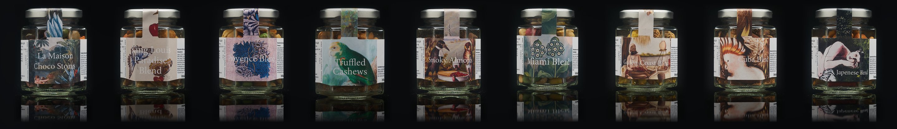 Tarros hexagonales con snacks DonSnacks para minibar